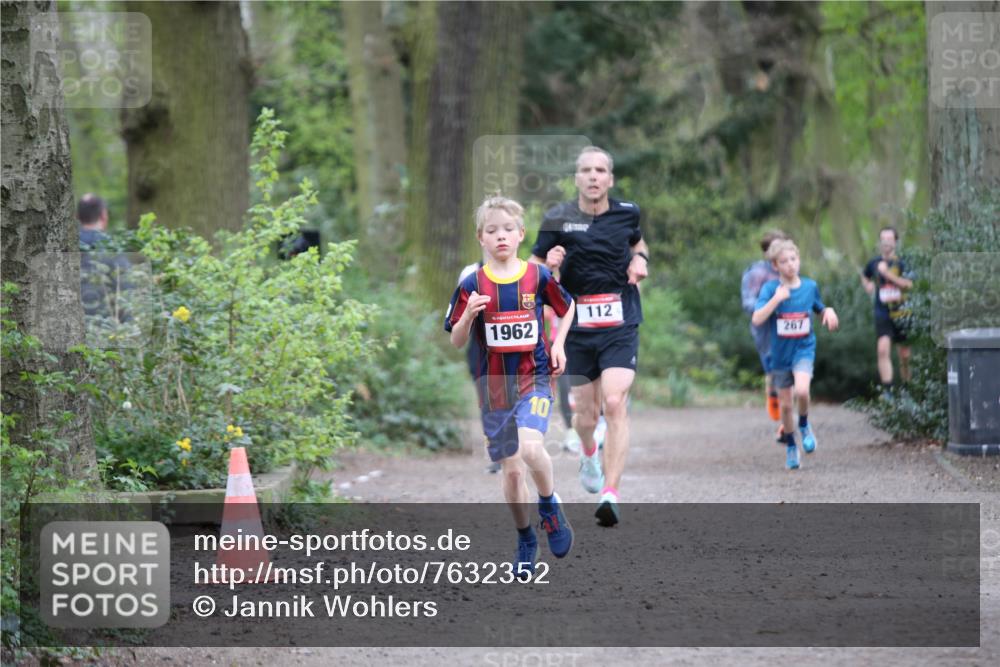 13.04.2025 - Hammer Lauf Jannik Wohlers http://msf.ph/oto/7632352 13.04.2025 12:36:09 Laufen 15, 1962, 112, 10, 267 meine-sportfotos.de