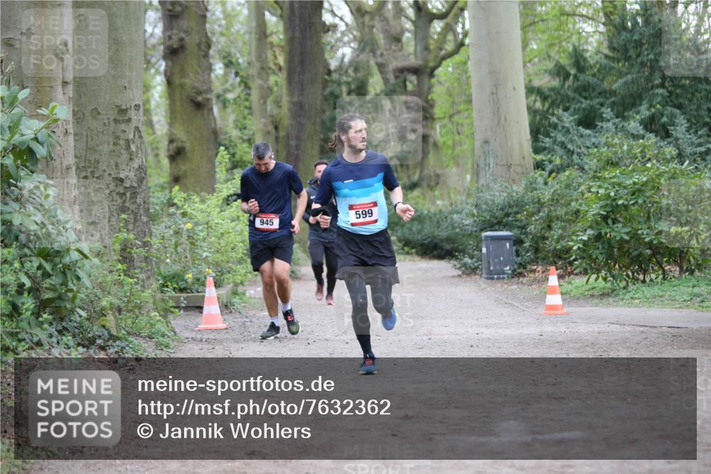 13.04.2025 - Hammer Lauf Jannik Wohlers http://msf.ph/oto/7632362 13.04.2025 12:56:33 Laufen 599, 945 meine-sportfotos.de
