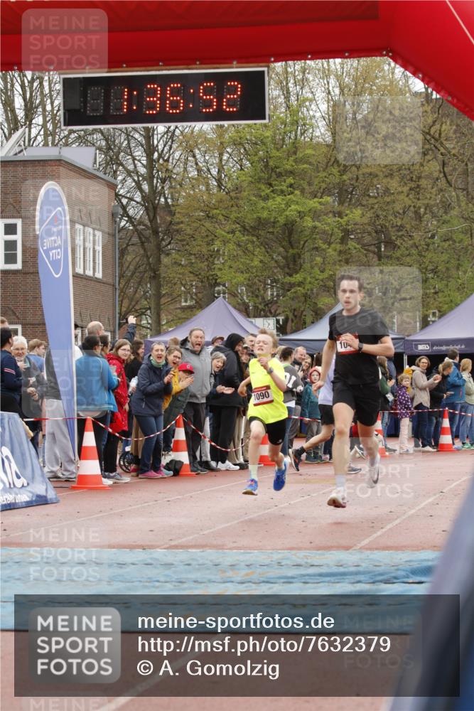 13.04.2025 - Hammer Lauf A. Gomolzig http://msf.ph/oto/7632379 13.04.2025 12:36:50 Ziel 177, 1044, 1090, 1208, 1344, 1983 meine-sportfotos.de