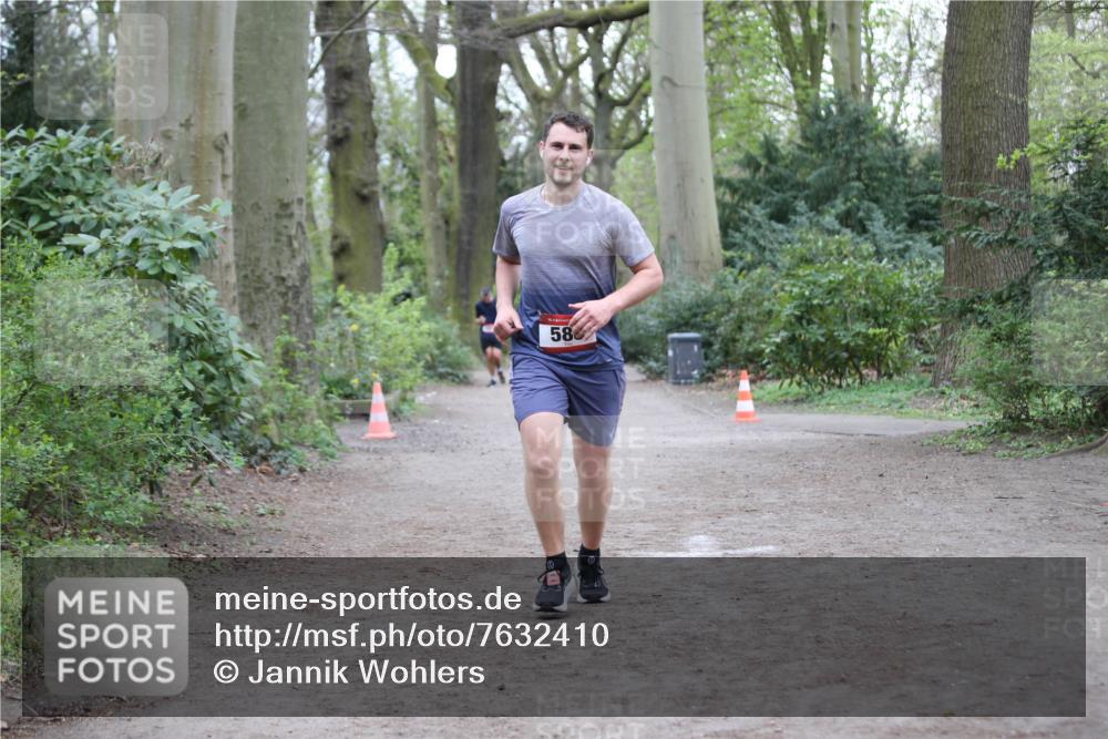13.04.2025 - Hammer Lauf Jannik Wohlers http://msf.ph/oto/7632410 13.04.2025 12:56:25 Laufen 15, 58 meine-sportfotos.de