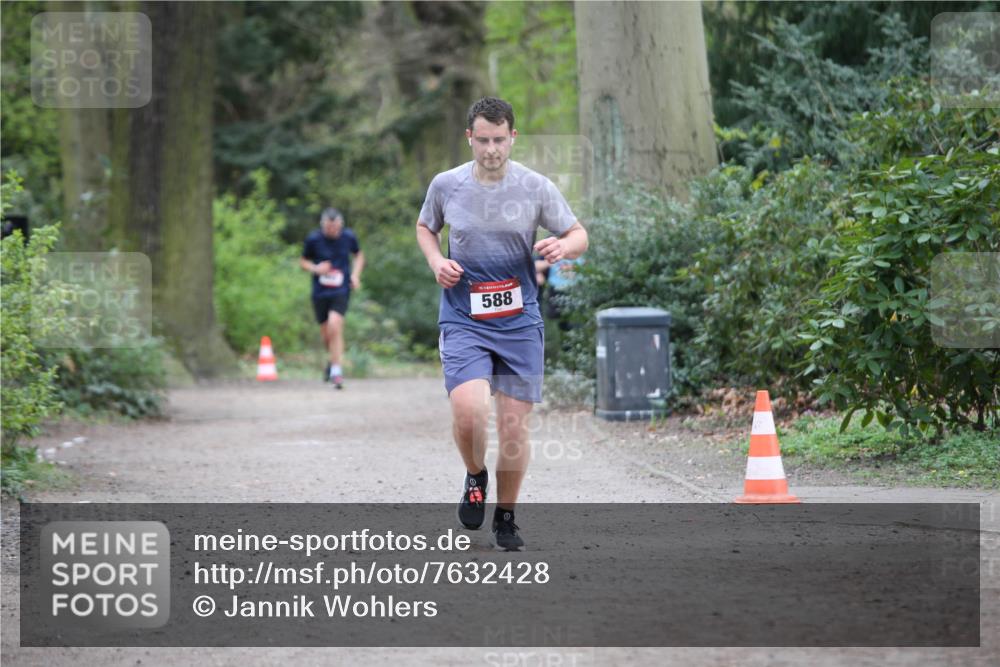 13.04.2025 - Hammer Lauf Jannik Wohlers http://msf.ph/oto/7632428 13.04.2025 12:56:21 Laufen 588 meine-sportfotos.de