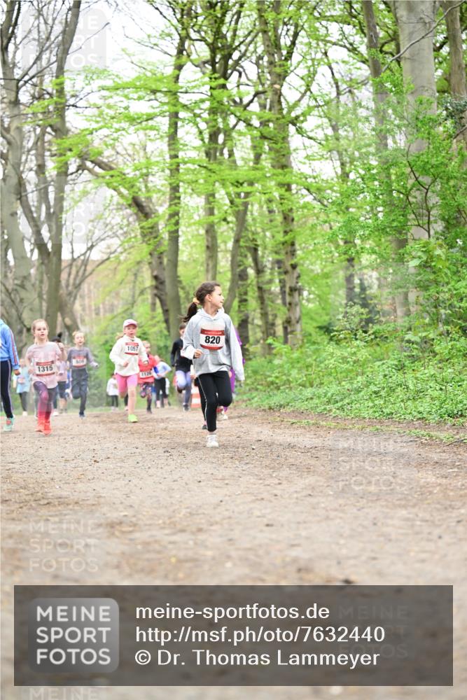13.04.2025 - Hammer Lauf Dr. Thomas Lammeyer http://msf.ph/oto/7632440 13.04.2025 09:25:14 Laufen 804, 1315, 1057, 1126, 820 meine-sportfotos.de