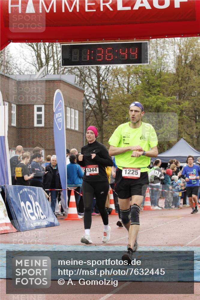 13.04.2025 - Hammer Lauf A. Gomolzig http://msf.ph/oto/7632445 13.04.2025 12:36:42 Ziel 1208, 1225, 1344, 1727 meine-sportfotos.de