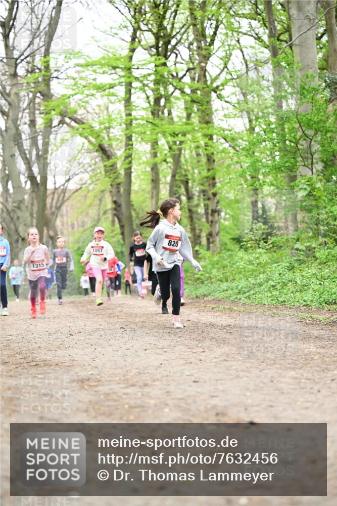 13.04.2025 - Hammer Lauf Dr. Thomas Lammeyer http://msf.ph/oto/7632456 13.04.2025 09:25:15 Laufen 1057, 109, 1315, 820 meine-sportfotos.de