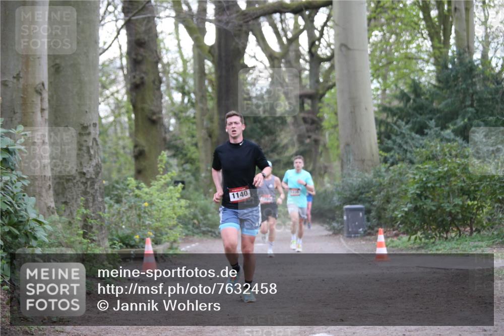 13.04.2025 - Hammer Lauf Jannik Wohlers http://msf.ph/oto/7632458 13.04.2025 10:26:54 Laufen 1140 meine-sportfotos.de