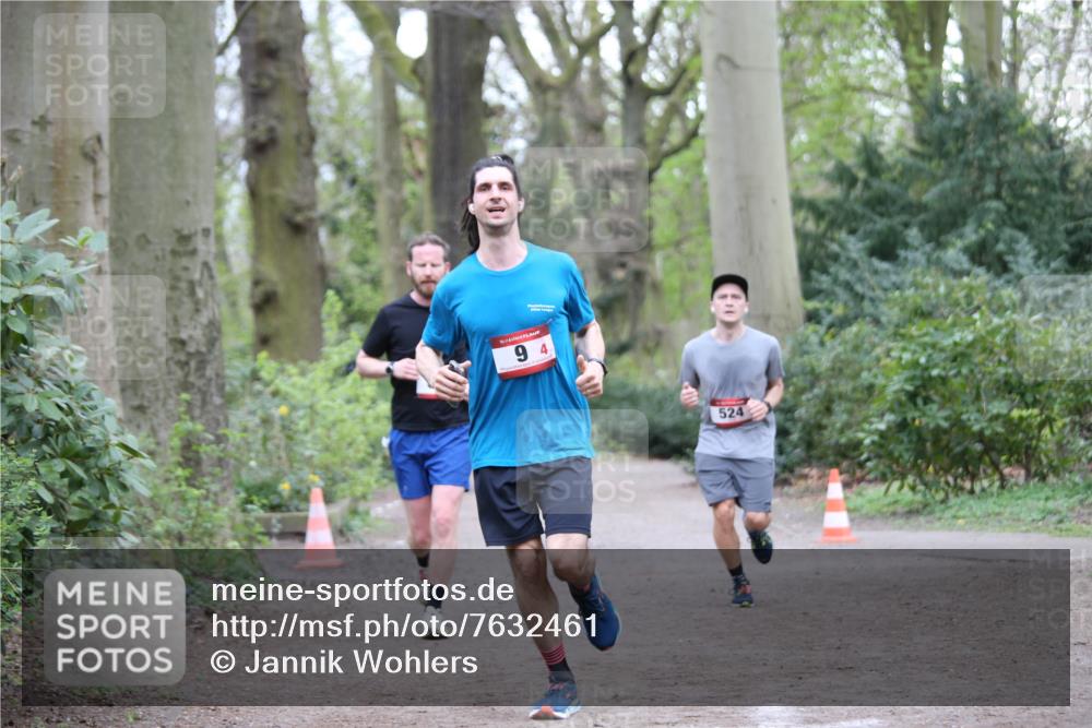 13.04.2025 - Hammer Lauf Jannik Wohlers http://msf.ph/oto/7632461 13.04.2025 12:56:05 Laufen 15, 9, 4, 524 meine-sportfotos.de