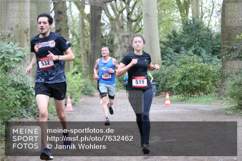 13.04.2025 - Hammer Lauf Jannik Wohlers http://msf.ph/oto/7632462 13.04.2025 12:35:56 Laufen 532, 1807, 519 meine-sportfotos.de
