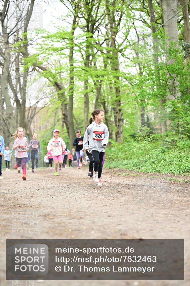 13.04.2025 - Hammer Lauf Dr. Thomas Lammeyer http://msf.ph/oto/7632463 13.04.2025 09:25:15 Laufen 809, 1315, 1057, 820 meine-sportfotos.de