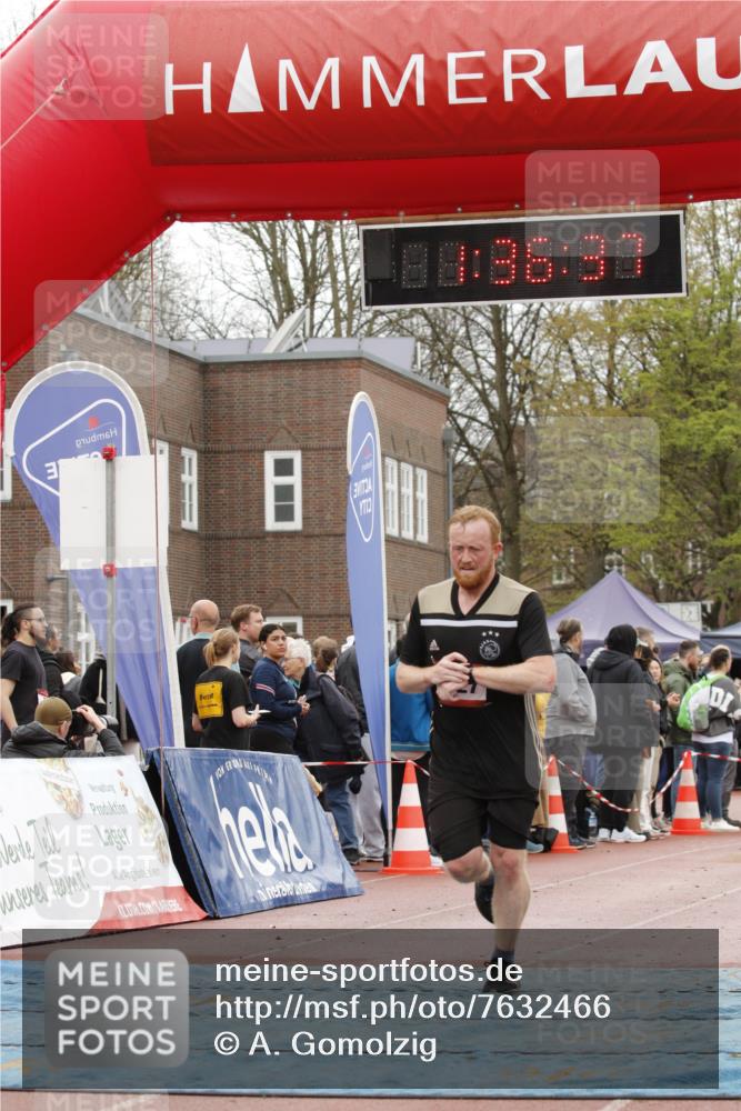 13.04.2025 - Hammer Lauf A. Gomolzig http://msf.ph/oto/7632466 13.04.2025 12:36:35 Ziel 1727 meine-sportfotos.de