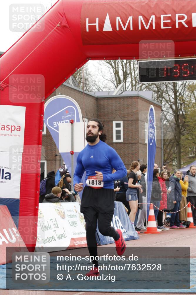 13.04.2025 - Hammer Lauf A. Gomolzig http://msf.ph/oto/7632528 13.04.2025 12:35:56 Ziel 4, 566, 884, 1055, 1818 meine-sportfotos.de