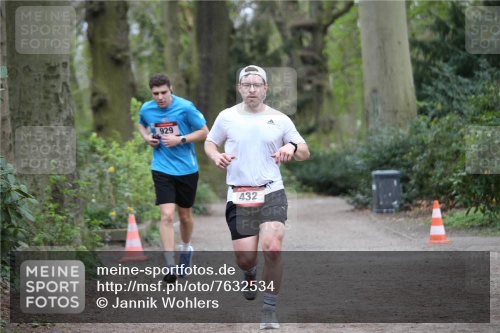13.04.2025 - Hammer Lauf Jannik Wohlers http://msf.ph/oto/7632534 13.04.2025 12:55:43 Laufen 929, 432 meine-sportfotos.de