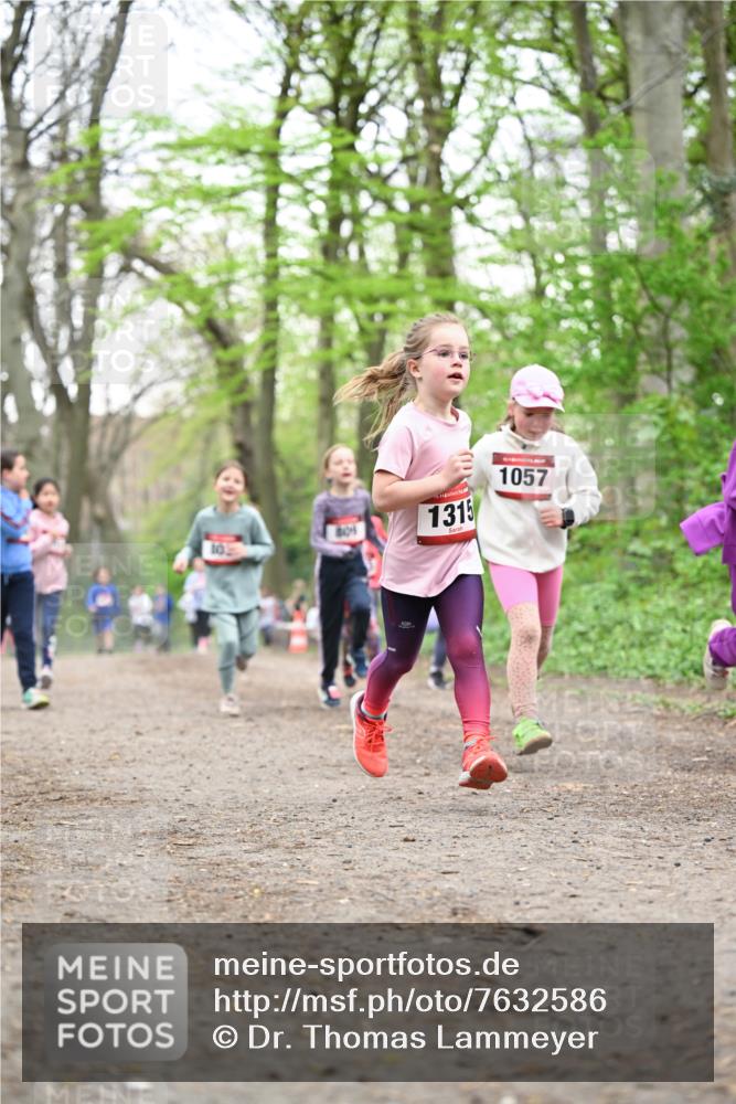 13.04.2025 - Hammer Lauf Dr. Thomas Lammeyer http://msf.ph/oto/7632586 13.04.2025 09:25:17 Laufen 809, 102, 1315, 1057 meine-sportfotos.de