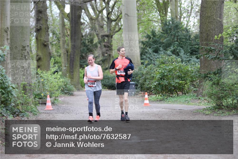 13.04.2025 - Hammer Lauf Jannik Wohlers http://msf.ph/oto/7632587 13.04.2025 12:55:11 Laufen 1268, 1265 meine-sportfotos.de