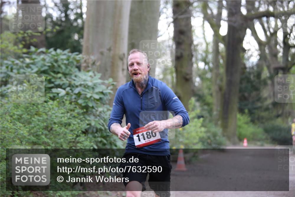 13.04.2025 - Hammer Lauf Jannik Wohlers http://msf.ph/oto/7632590 13.04.2025 10:26:36 Laufen 15, 1186 meine-sportfotos.de