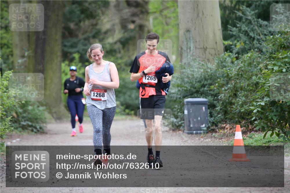 13.04.2025 - Hammer Lauf Jannik Wohlers http://msf.ph/oto/7632610 13.04.2025 12:55:08 Laufen 1268, 1265 meine-sportfotos.de