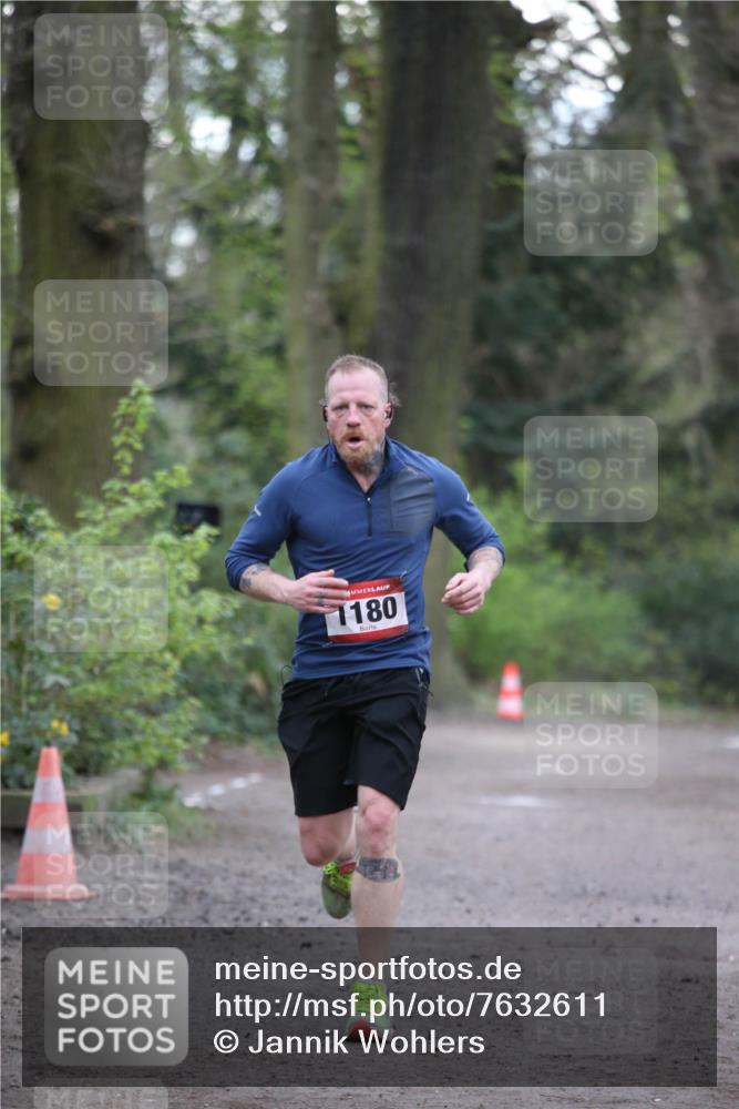 13.04.2025 - Hammer Lauf Jannik Wohlers http://msf.ph/oto/7632611 13.04.2025 10:26:33 Laufen 1180 meine-sportfotos.de