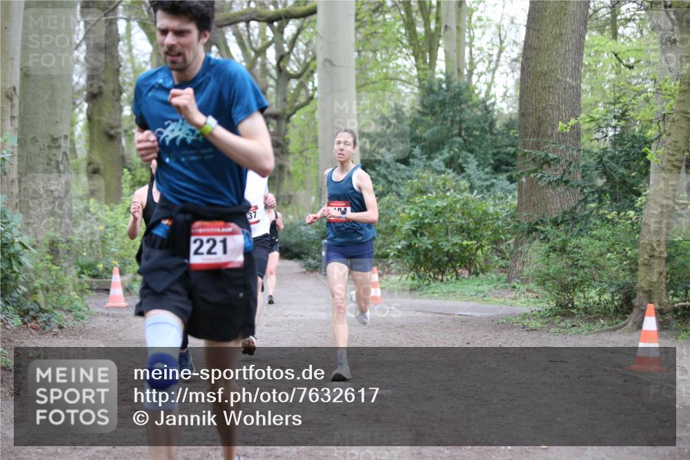 13.04.2025 - Hammer Lauf Jannik Wohlers http://msf.ph/oto/7632617 13.04.2025 12:35:36 Laufen 221, 37 meine-sportfotos.de