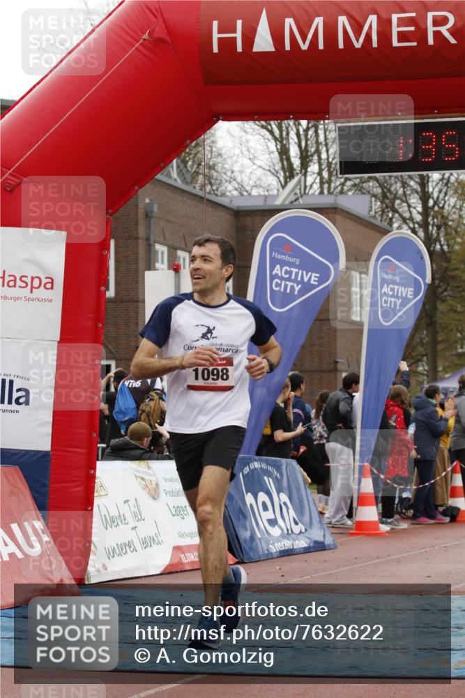13.04.2025 - Hammer Lauf A. Gomolzig http://msf.ph/oto/7632622 13.04.2025 12:35:16 Ziel 310, 1098 meine-sportfotos.de
