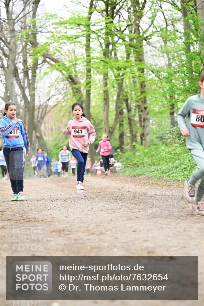 13.04.2025 - Hammer Lauf Dr. Thomas Lammeyer http://msf.ph/oto/7632654 13.04.2025 09:25:19 Laufen 611, 941, 80 meine-sportfotos.de