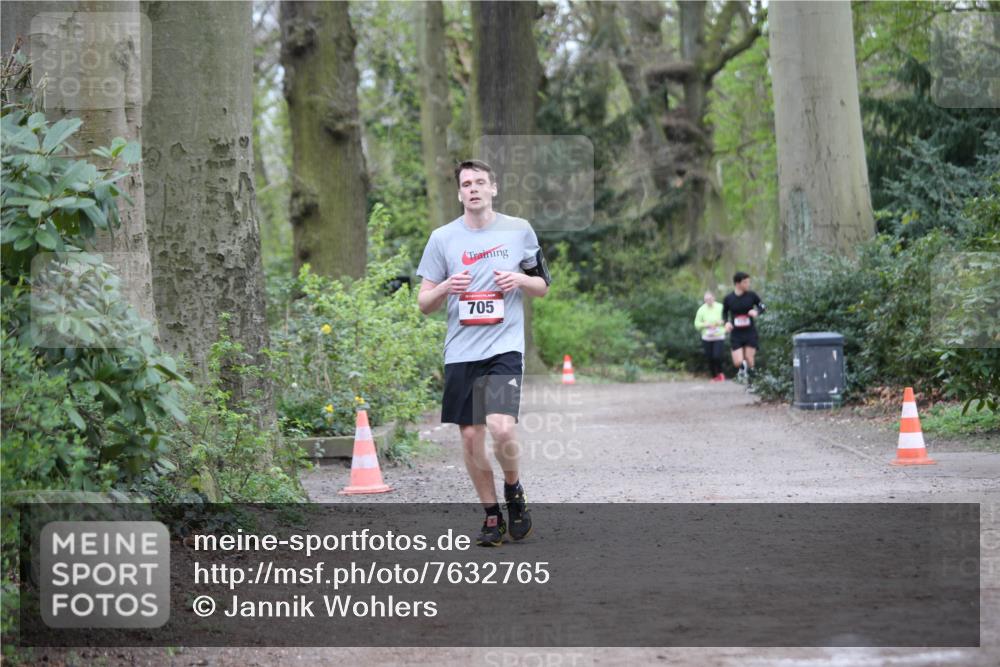 13.04.2025 - Hammer Lauf Jannik Wohlers http://msf.ph/oto/7632765 13.04.2025 12:54:35 Laufen 705 meine-sportfotos.de