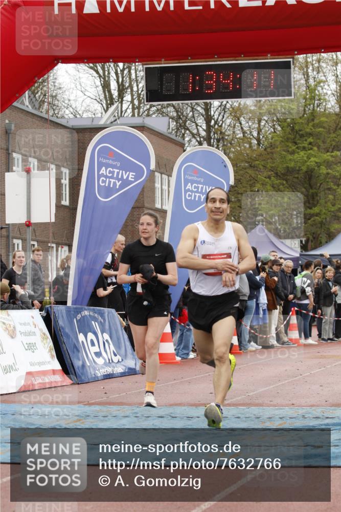 13.04.2025 - Hammer Lauf A. Gomolzig http://msf.ph/oto/7632766 13.04.2025 12:34:09 Ziel 354, 459, 1303 meine-sportfotos.de