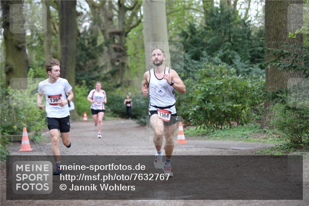 13.04.2025 - Hammer Lauf Jannik Wohlers http://msf.ph/oto/7632767 13.04.2025 12:35:18 Laufen 1369, 1364 meine-sportfotos.de