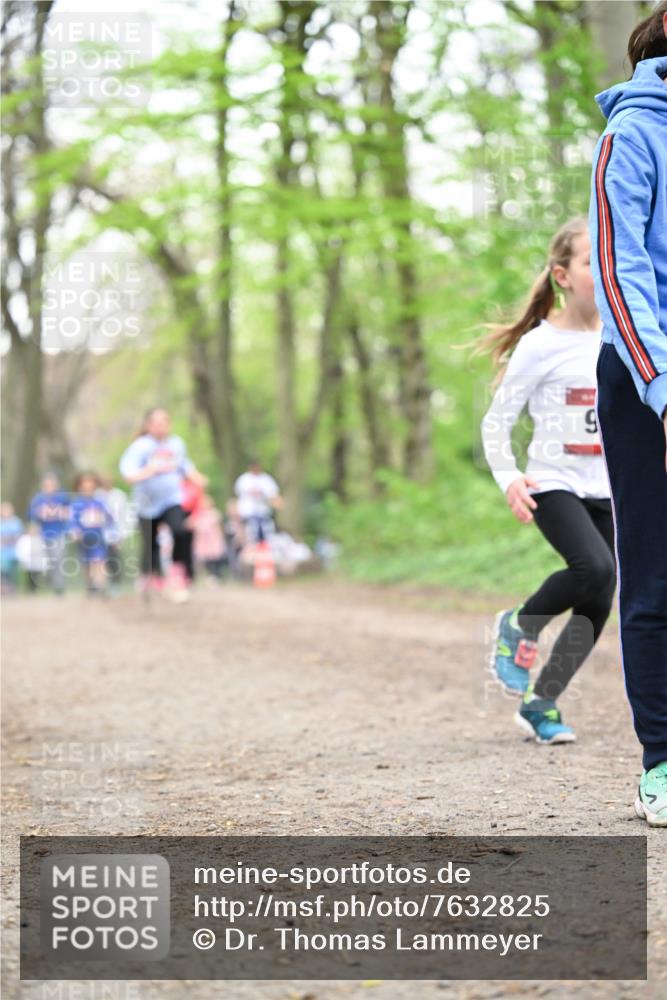 13.04.2025 - Hammer Lauf Dr. Thomas Lammeyer http://msf.ph/oto/7632825 13.04.2025 09:25:23 Laufen 6 meine-sportfotos.de