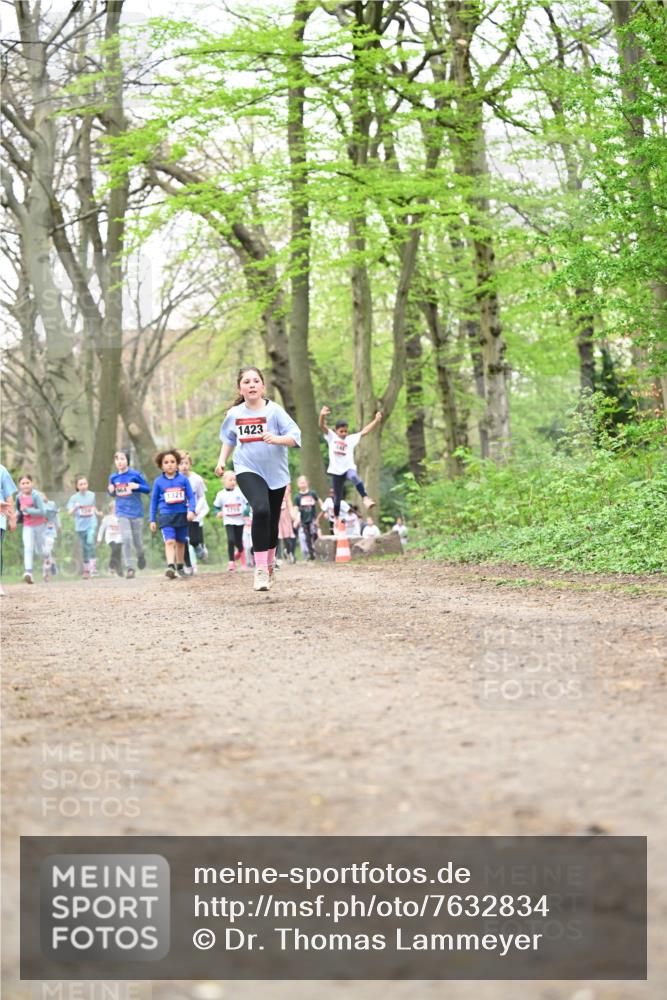 13.04.2025 - Hammer Lauf Dr. Thomas Lammeyer http://msf.ph/oto/7632834 13.04.2025 09:25:24 Laufen 1321, 1716, 1423, 225 meine-sportfotos.de