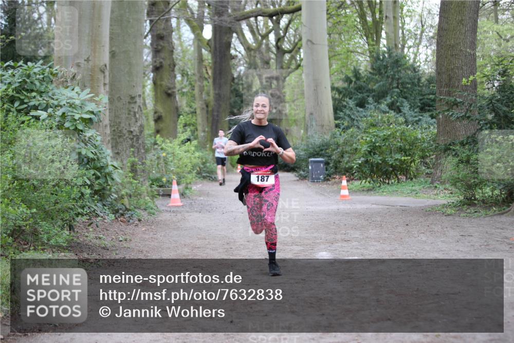 13.04.2025 - Hammer Lauf Jannik Wohlers http://msf.ph/oto/7632838 13.04.2025 12:54:26 Laufen 187 meine-sportfotos.de