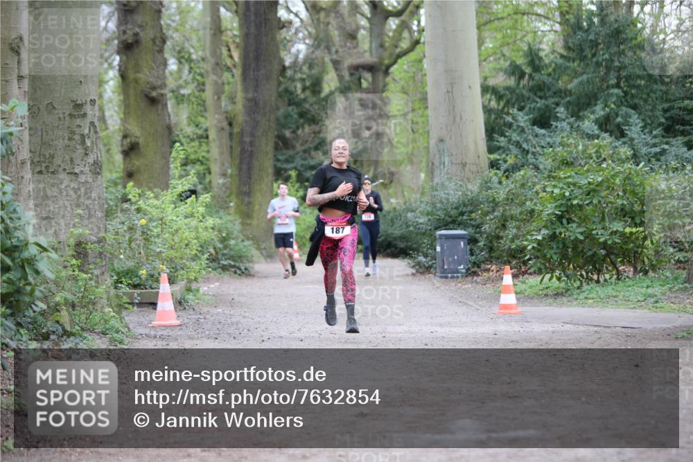 13.04.2025 - Hammer Lauf Jannik Wohlers http://msf.ph/oto/7632854 13.04.2025 12:54:23 Laufen 187 meine-sportfotos.de
