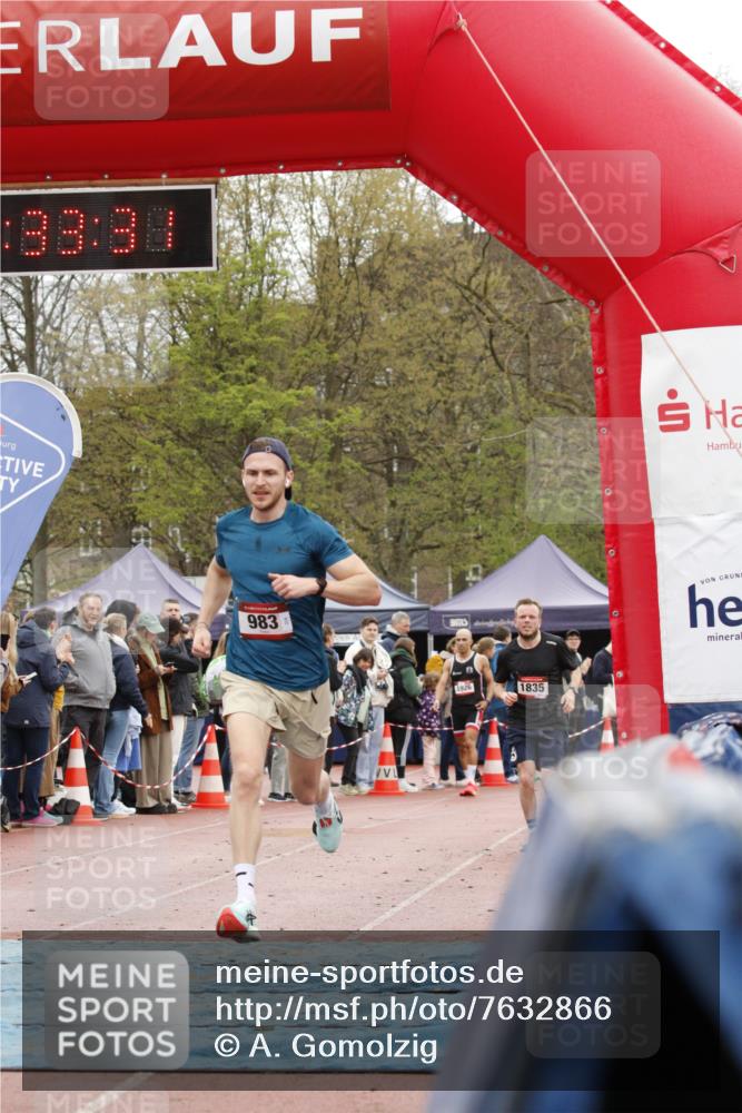 13.04.2025 - Hammer Lauf A. Gomolzig http://msf.ph/oto/7632866 13.04.2025 12:33:29 Ziel 1, 493, 983, 1835 meine-sportfotos.de