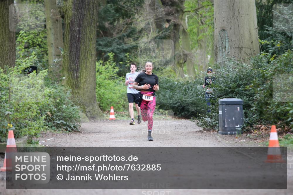 13.04.2025 - Hammer Lauf Jannik Wohlers http://msf.ph/oto/7632885 13.04.2025 12:54:19 Laufen 70, 187 meine-sportfotos.de