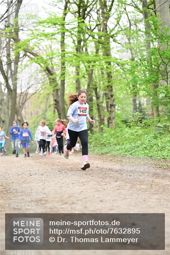 13.04.2025 - Hammer Lauf Dr. Thomas Lammeyer http://msf.ph/oto/7632895 13.04.2025 09:25:25 Laufen 1423 meine-sportfotos.de