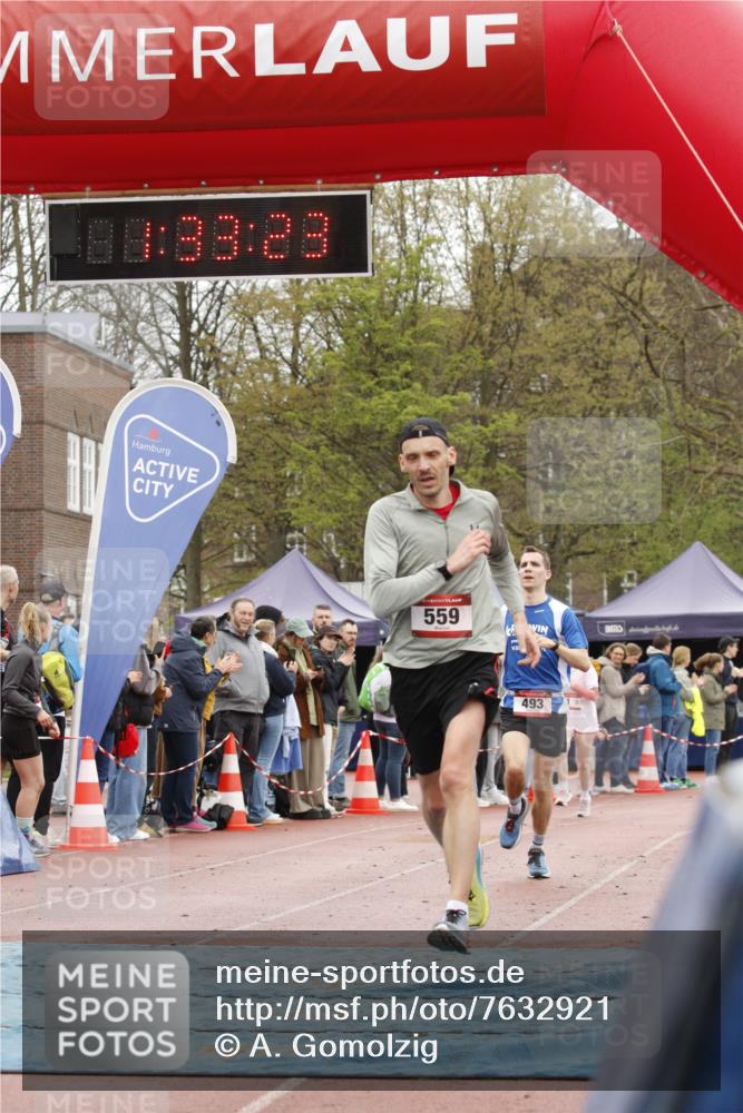 13.04.2025 - Hammer Lauf A. Gomolzig http://msf.ph/oto/7632921 13.04.2025 12:33:22 Ziel 1, 493, 559 meine-sportfotos.de