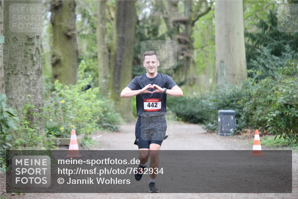 13.04.2025 - Hammer Lauf Jannik Wohlers http://msf.ph/oto/7632934 13.04.2025 12:54:02 Laufen 15, 442 meine-sportfotos.de
