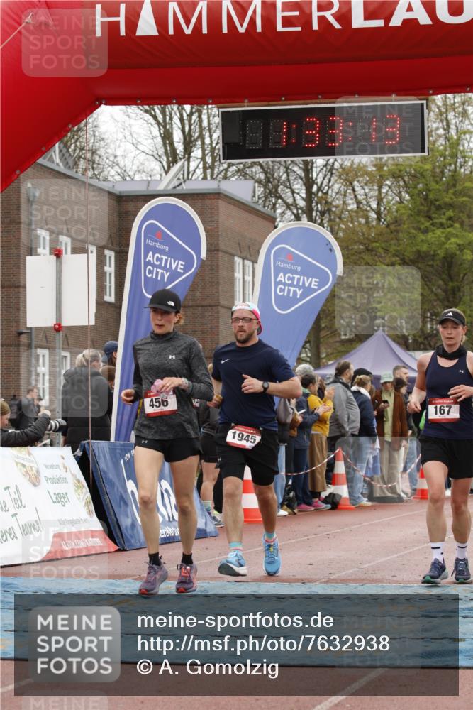 13.04.2025 - Hammer Lauf A. Gomolzig http://msf.ph/oto/7632938 13.04.2025 12:33:11 Ziel 167, 456, 1945 meine-sportfotos.de