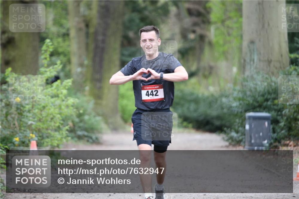 13.04.2025 - Hammer Lauf Jannik Wohlers http://msf.ph/oto/7632947 13.04.2025 12:54:01 Laufen 15, 442 meine-sportfotos.de