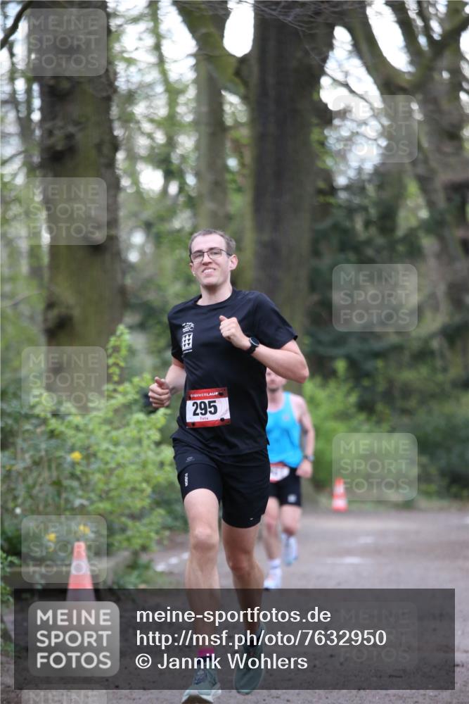 13.04.2025 - Hammer Lauf Jannik Wohlers http://msf.ph/oto/7632950 13.04.2025 10:25:13 Laufen 295 meine-sportfotos.de