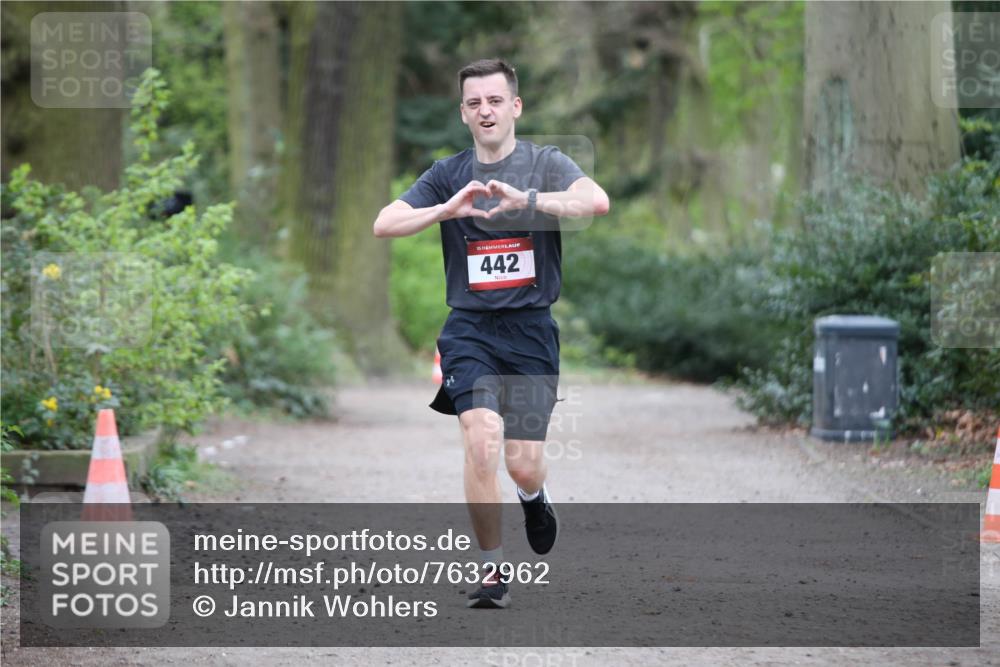 13.04.2025 - Hammer Lauf Jannik Wohlers http://msf.ph/oto/7632962 13.04.2025 12:54:01 Laufen 15, 442 meine-sportfotos.de