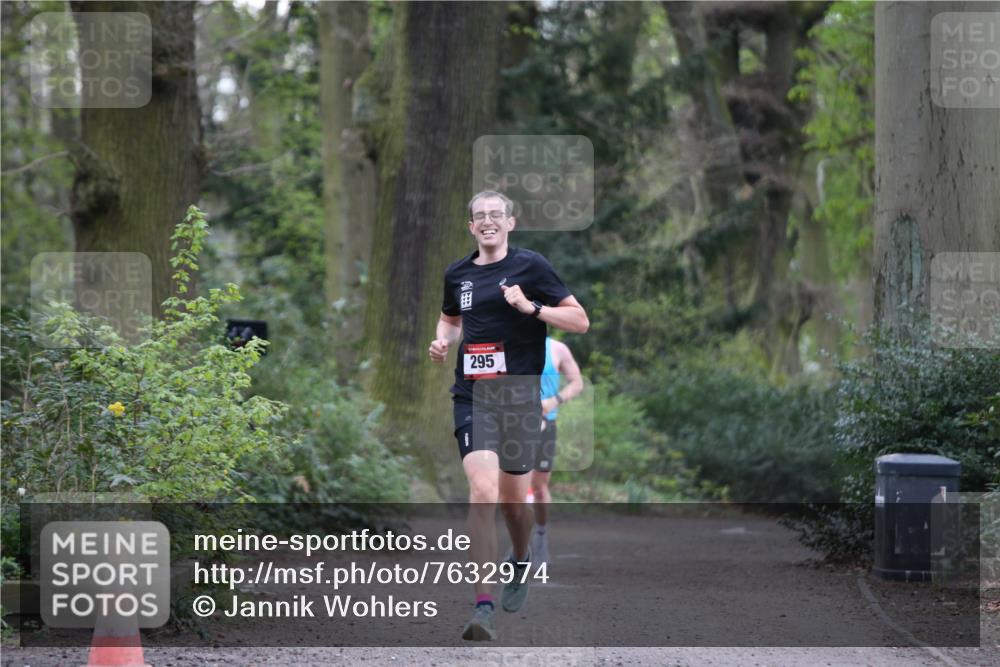13.04.2025 - Hammer Lauf Jannik Wohlers http://msf.ph/oto/7632974 13.04.2025 10:25:11 Laufen 295 meine-sportfotos.de