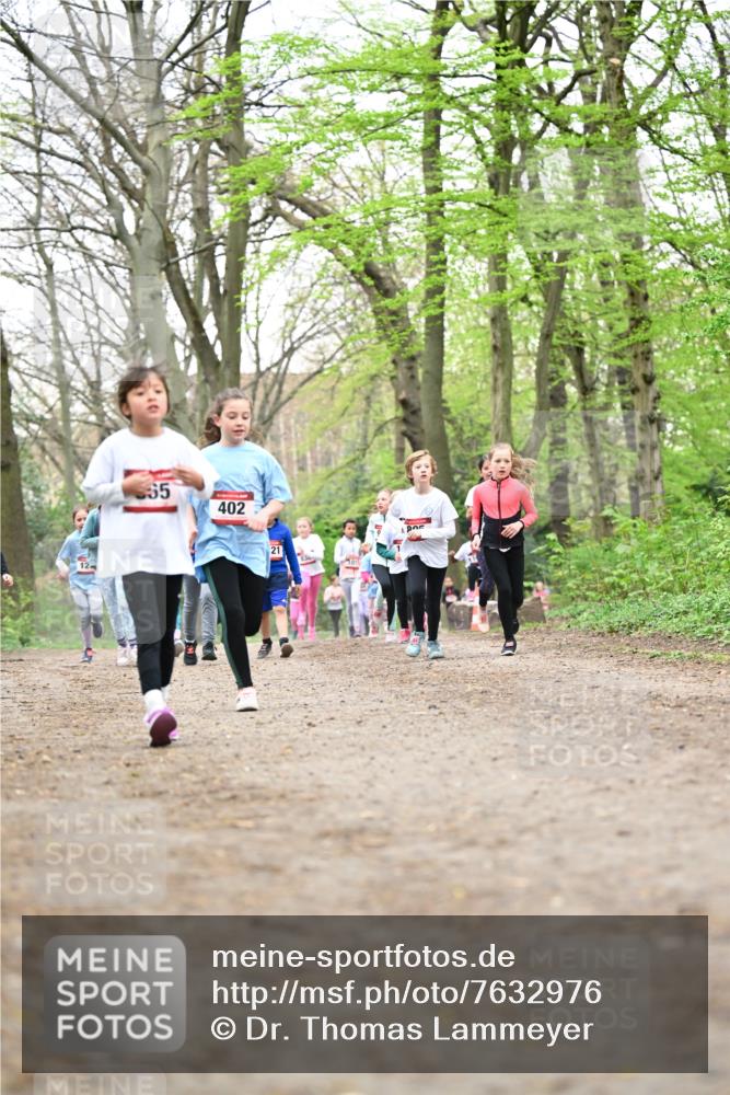 13.04.2025 - Hammer Lauf Dr. Thomas Lammeyer http://msf.ph/oto/7632976 13.04.2025 09:25:27 Laufen 65, 402, 21, 101 meine-sportfotos.de