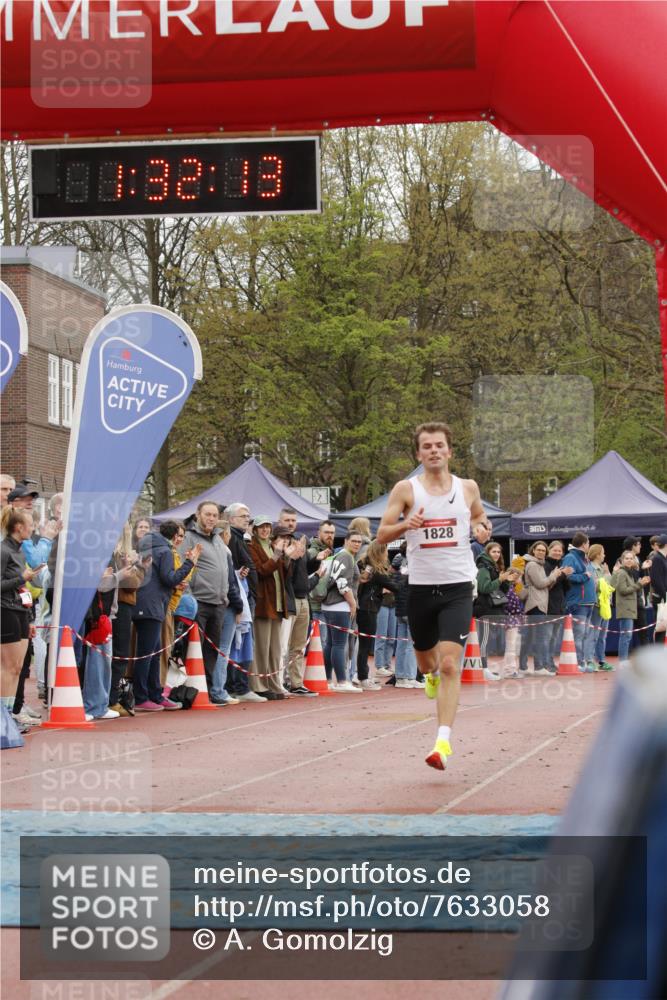 13.04.2025 - Hammer Lauf A. Gomolzig http://msf.ph/oto/7633058 13.04.2025 12:32:12 Ziel 1828 meine-sportfotos.de