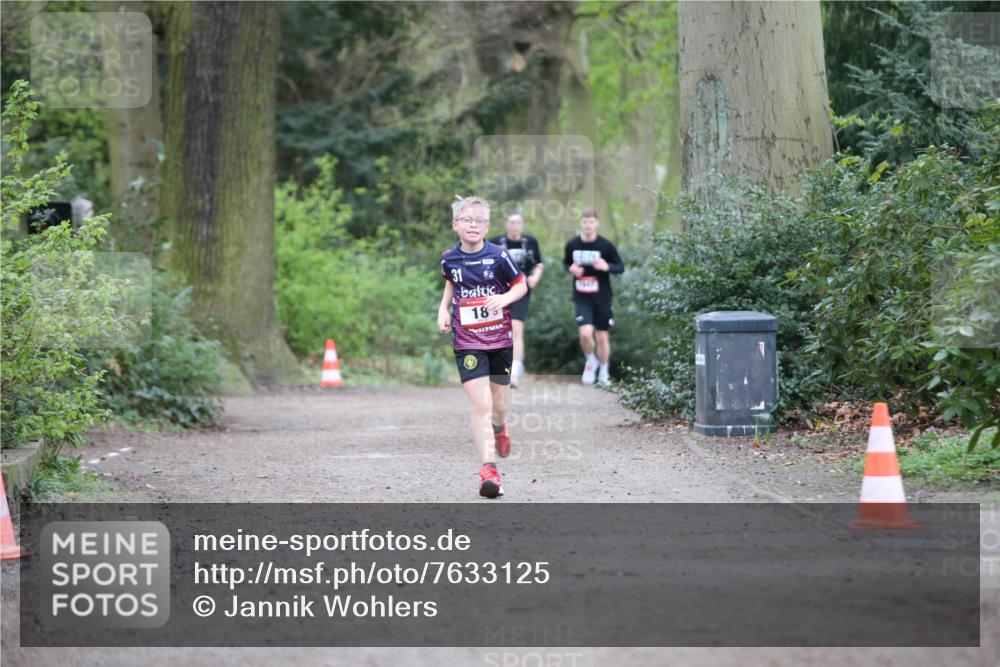 13.04.2025 - Hammer Lauf Jannik Wohlers http://msf.ph/oto/7633125 13.04.2025 12:34:49 Laufen 31, 185, 1947 meine-sportfotos.de