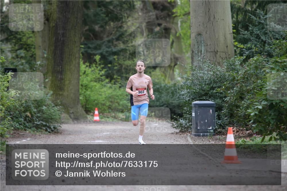 13.04.2025 - Hammer Lauf Jannik Wohlers http://msf.ph/oto/7633175 13.04.2025 10:23:17 Laufen 903 meine-sportfotos.de