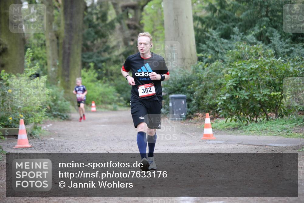 13.04.2025 - Hammer Lauf Jannik Wohlers http://msf.ph/oto/7633176 13.04.2025 12:34:44 Laufen 257, 352 meine-sportfotos.de