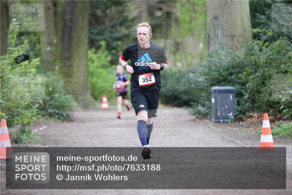 13.04.2025 - Hammer Lauf Jannik Wohlers http://msf.ph/oto/7633188 13.04.2025 12:34:42 Laufen 257, 352 meine-sportfotos.de