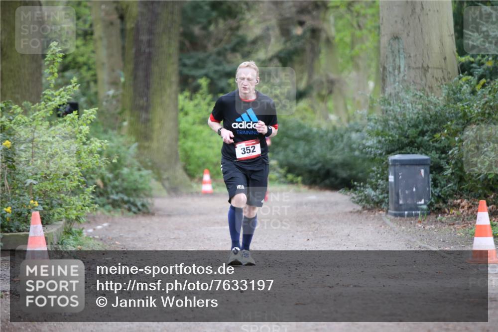 13.04.2025 - Hammer Lauf Jannik Wohlers http://msf.ph/oto/7633197 13.04.2025 12:34:41 Laufen 352 meine-sportfotos.de