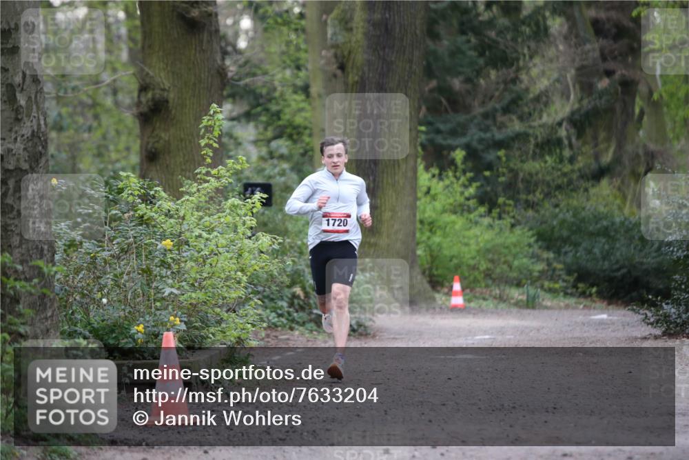 13.04.2025 - Hammer Lauf Jannik Wohlers http://msf.ph/oto/7633204 13.04.2025 10:22:57 Laufen 1720 meine-sportfotos.de