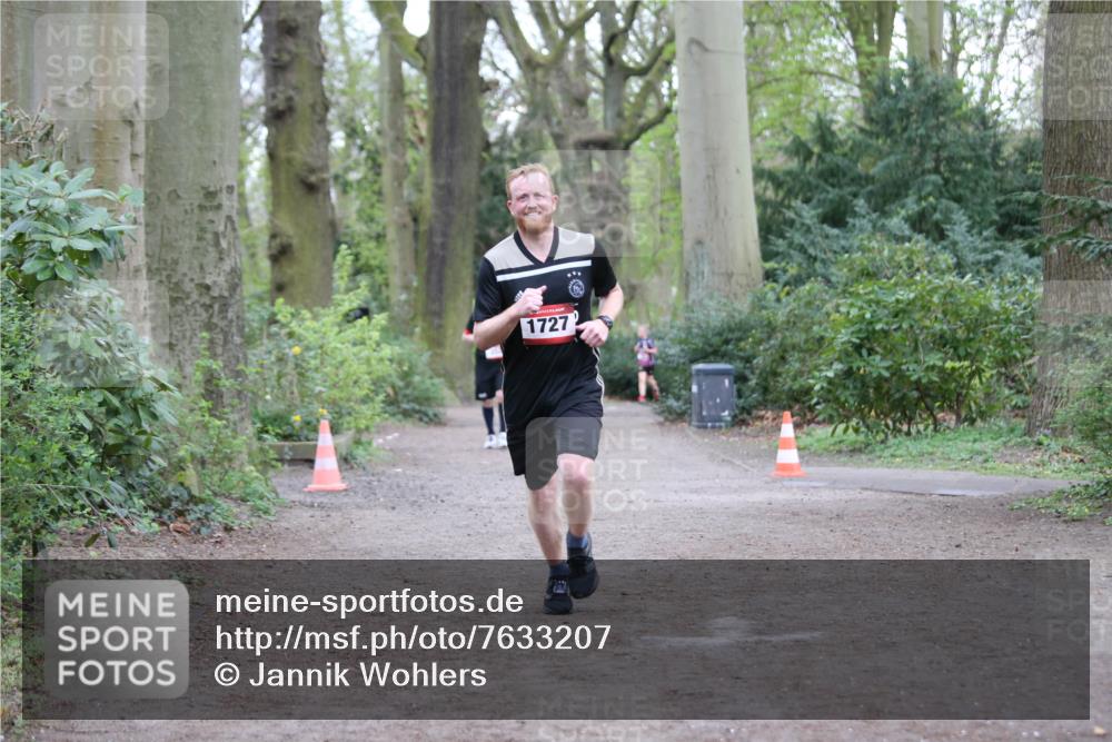 13.04.2025 - Hammer Lauf Jannik Wohlers http://msf.ph/oto/7633207 13.04.2025 12:34:39 Laufen 1727 meine-sportfotos.de