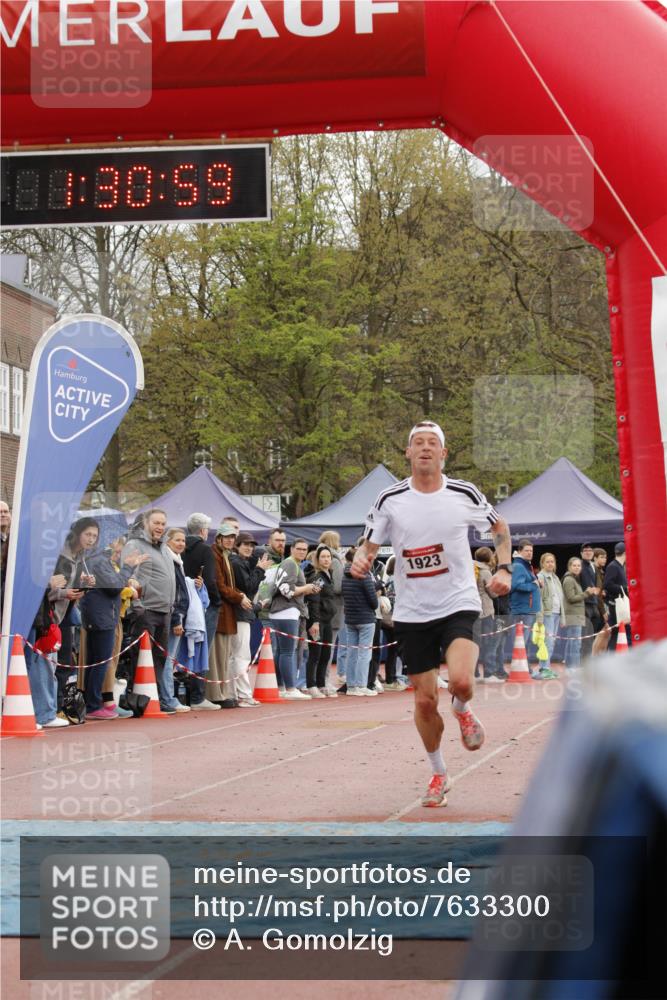 13.04.2025 - Hammer Lauf A. Gomolzig http://msf.ph/oto/7633300 13.04.2025 12:30:57 Ziel 917, 1923 meine-sportfotos.de